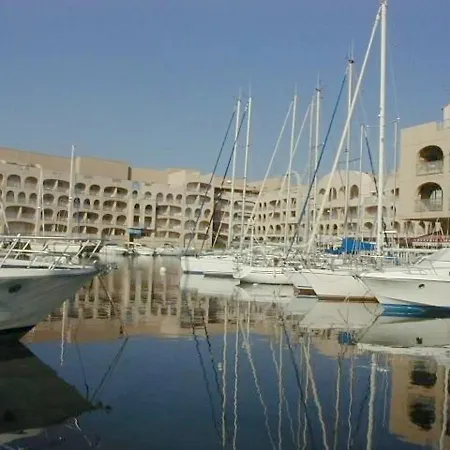 Apartment A Port Avec Loggia Et Parking - Fr-1-335-187 Hyeres